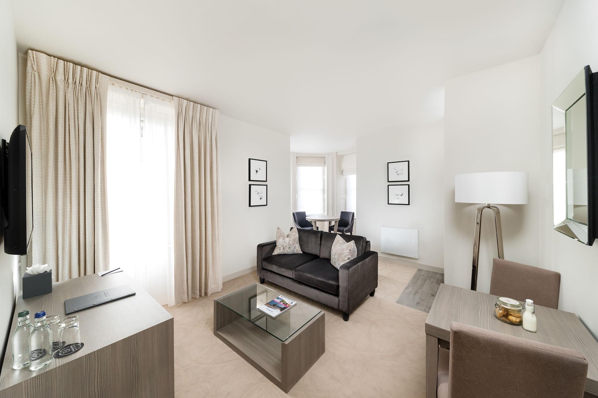 Dunalastair Hotel 5*